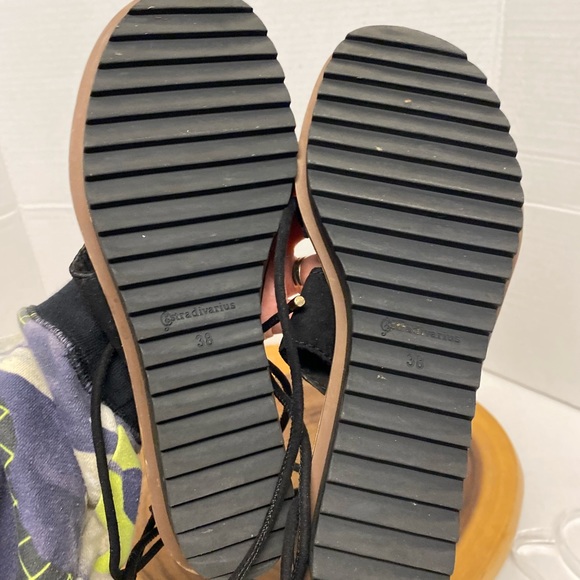 Stradivarius Rugged sole Lace up Gladiator Sandals - Picture 5 of 6